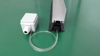 Remote Control Industrial Sectional Insulated Garage Door with Door Operator