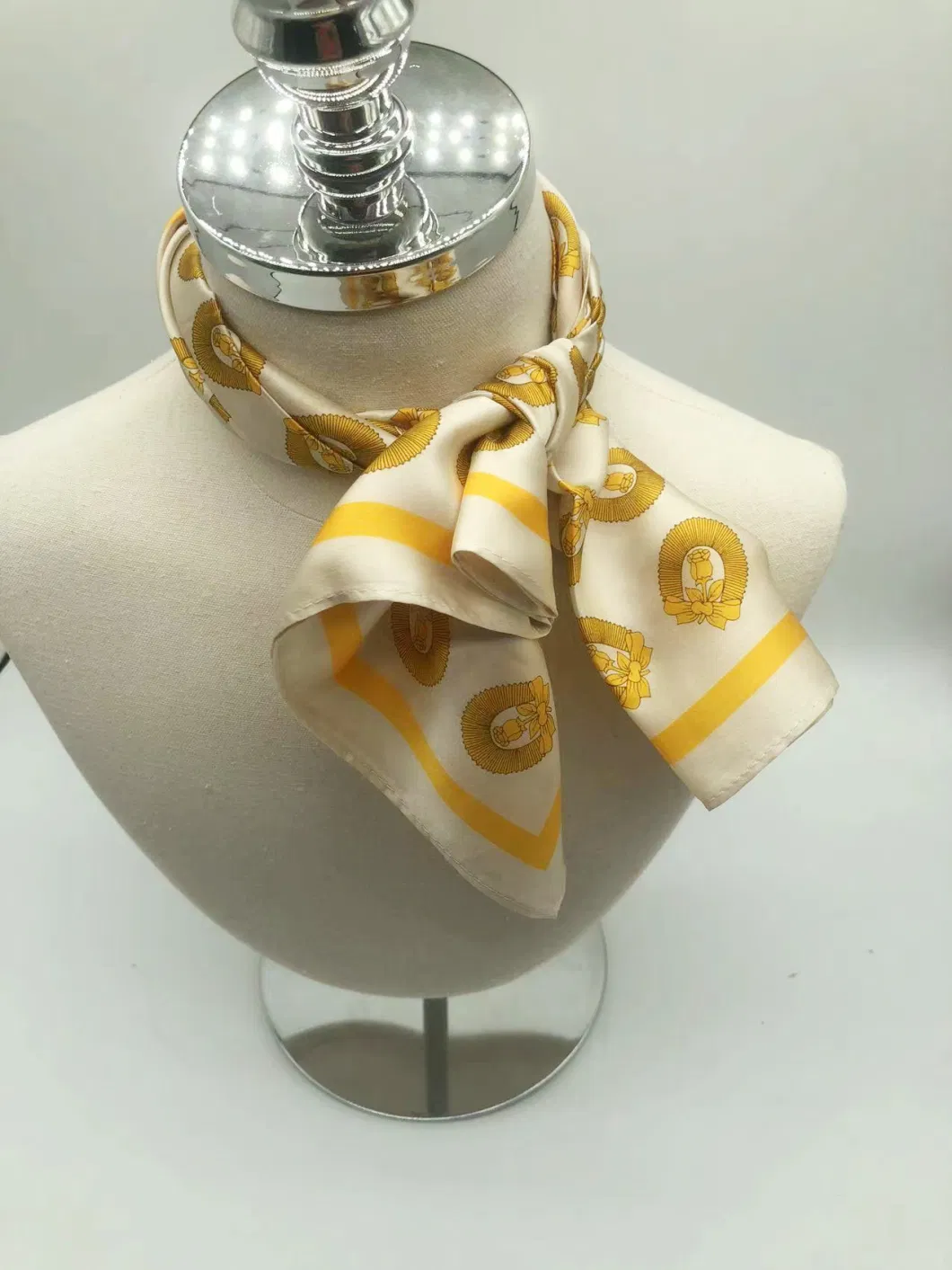 Custom Digital Printed Head Silk Hair Scarf Mulberry Silk Bandana for Women