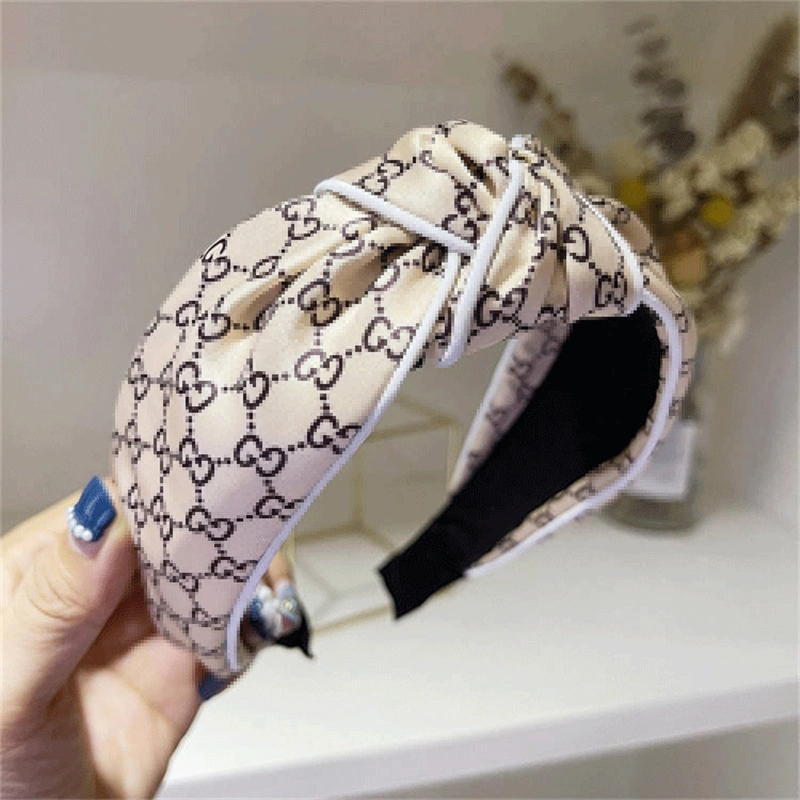 Luxury Jewelled Fabric Daily Wear White Pearl Beaded Headbands Women Knotted Pearl Wedding Baroque Designer Headband for Women