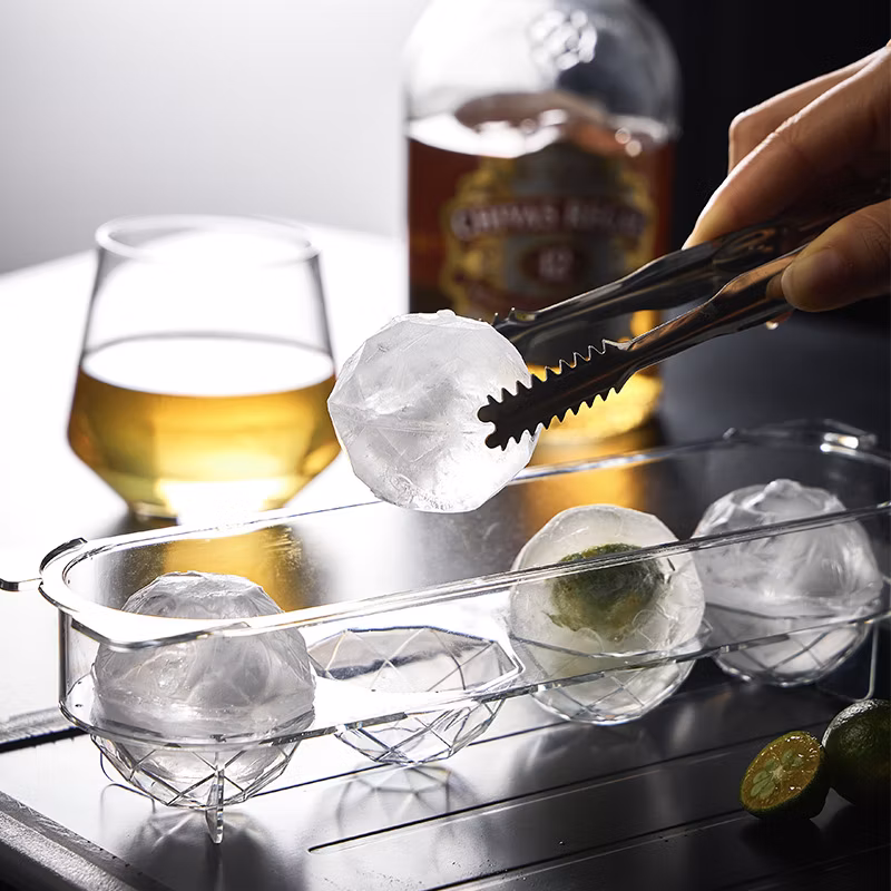 Household Durable Plastic Ice Ball Tray Ice Mold with Cover