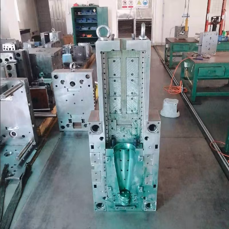 Molding Plastic Box with M300 Mold Base and S136 Moud Cavity&Core