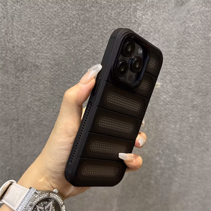 Mesh Heat Dissipation for Iph0ne Phone Case Drop Resistance