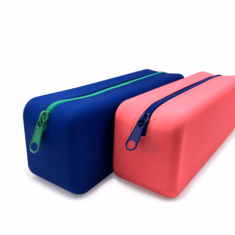 Custom Fashion Student Large-Capacity Silicone Pencil Bag Decompression Durable Pen Case