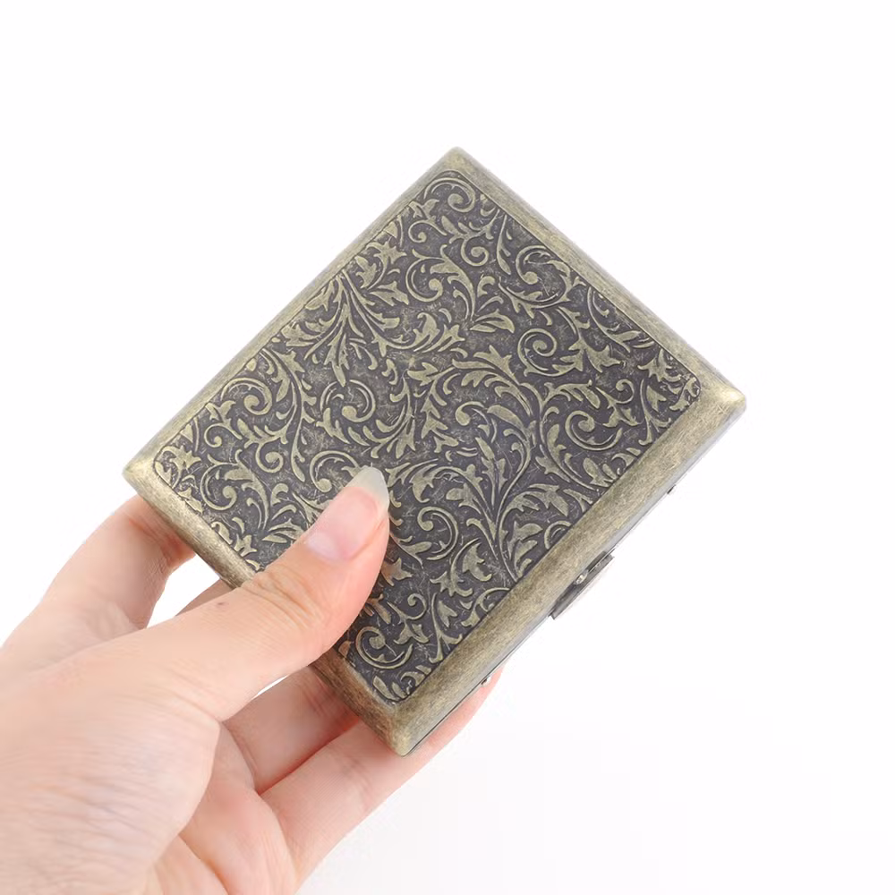 Classic Design Bronze Flower Cigarette Case with Snap Joint