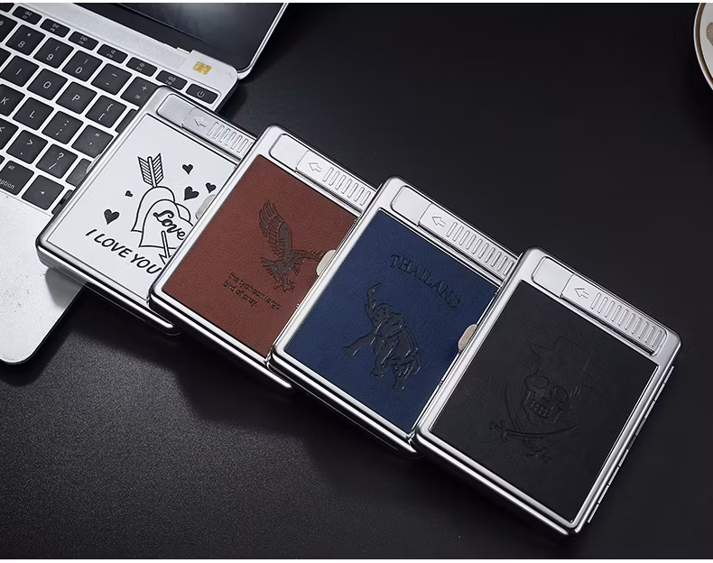 Elegant Cigarette Case Vintage with USB for King Size′s Cigarette