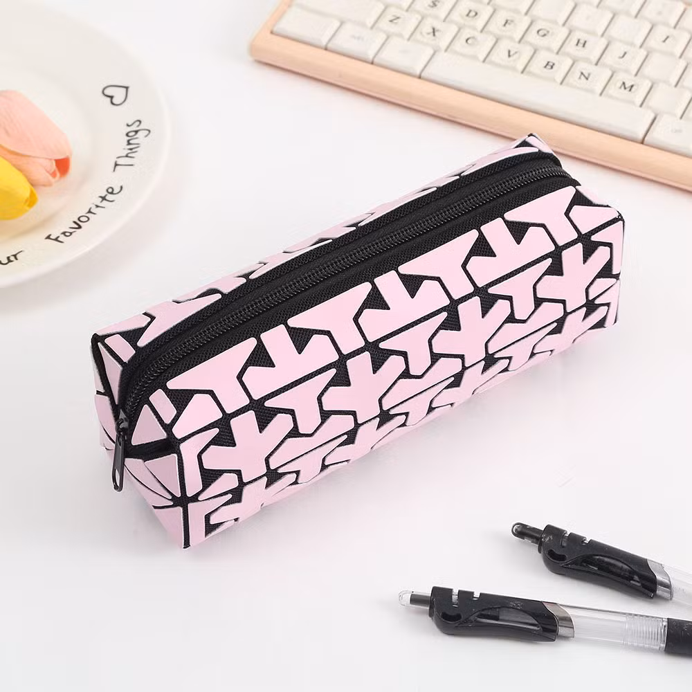 Wholesale New Creative Large Capacity Luminous Stationery Pen Bag Zipper Closure Pencil Case/Pouch for Students for Exams