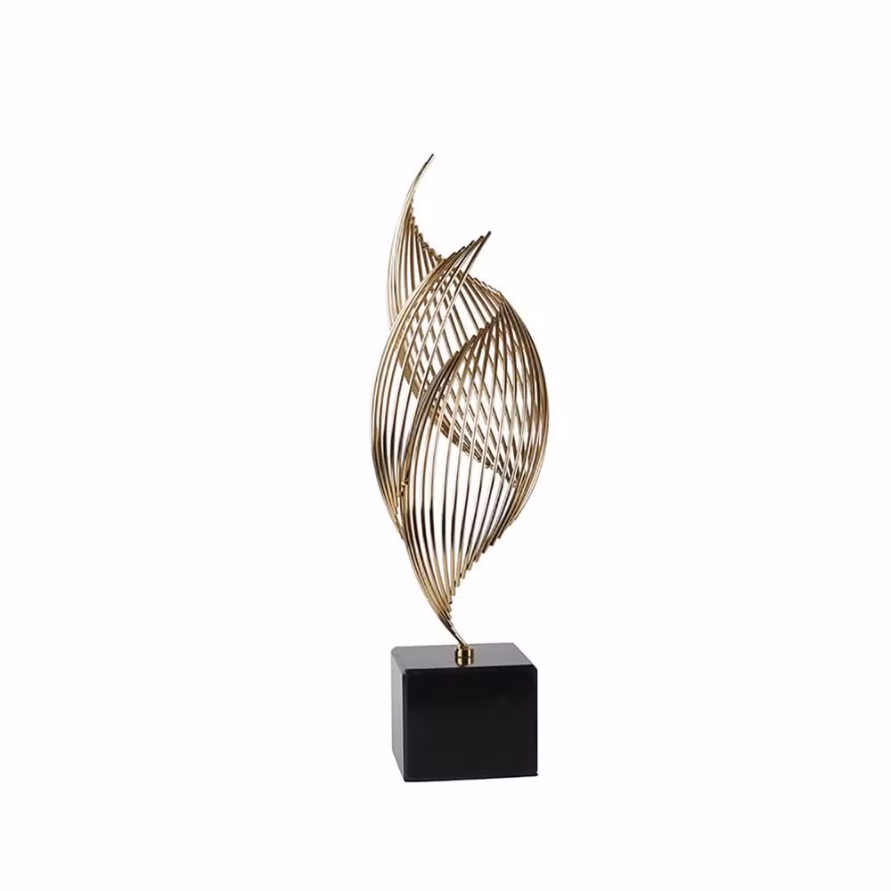 Luxury Gold Wholesale High Quality Metal Modern Hotel Sculpture Decoration Creative Home Decoration Living Room Desktop Metal Craft Jewelry