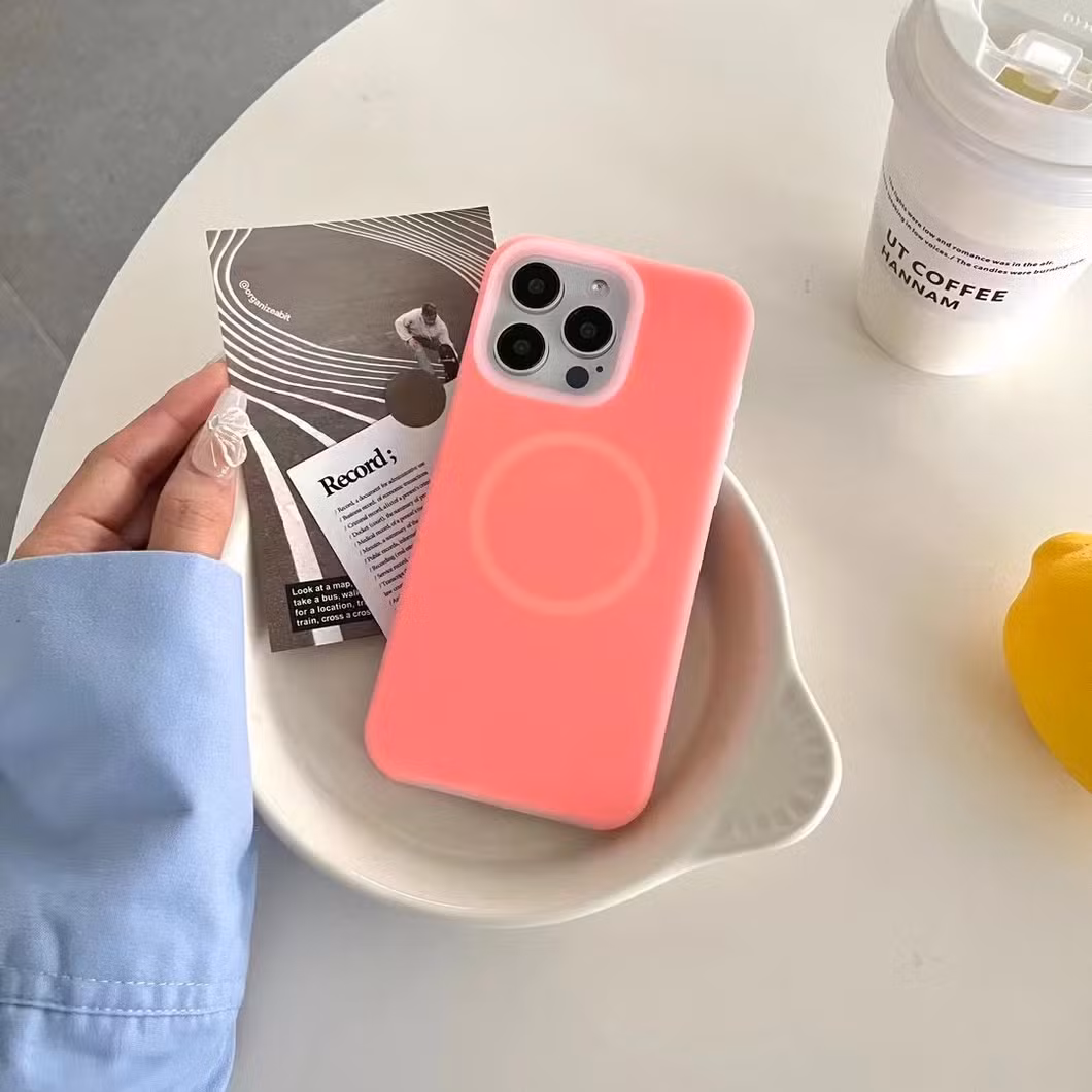 Solid Color Original Liquid Silicone Phone Case for Matte Cover for IP15