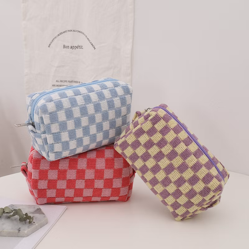 Promotional Zipper European Style Triangle Pencil Bag Pencil Case for School & Office