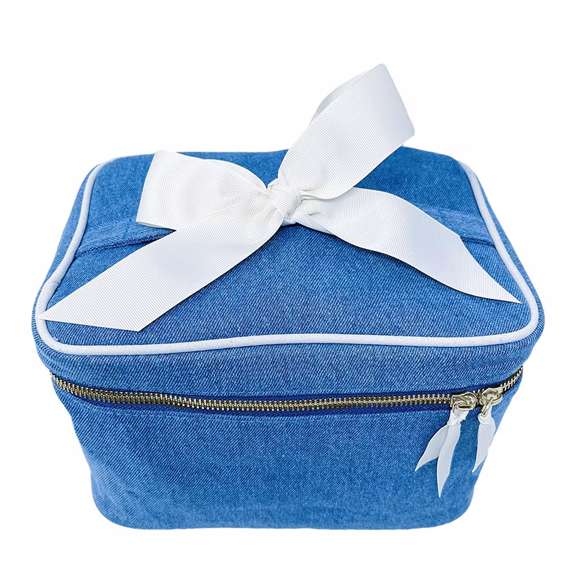 Customized Multi Color Logo Large Space Zipper Handle Denim Cosmetic Bag