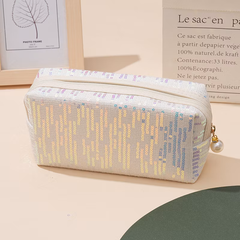 High Quality Embroidered Sequinsins Design Woman Portable Travel Make up Pouch Cosmetic Makeup Bag for Girls Gifts
