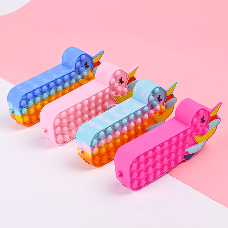 Wholesale DIY Unicorn Silicone Pen Bag Children Cute Stationery Features Pencil Cases
