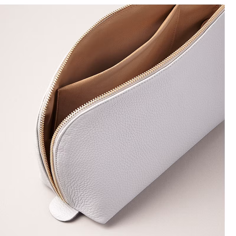Customized Logo Wash Bag Unisex Good Material Simple Pouches Leather Cosmetic Bag