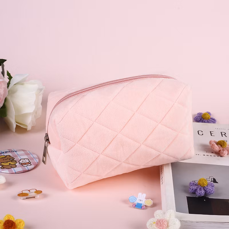 Wholesale PU Zipper European Style Animal Pencil Bag Pencil Case for Office