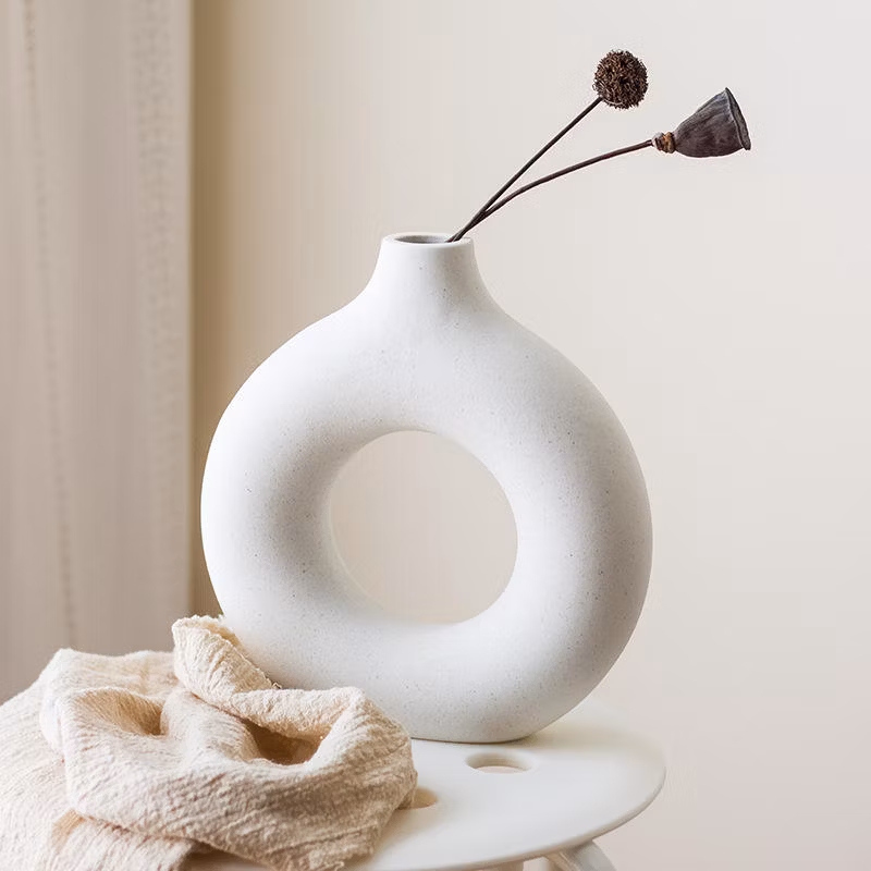 Nordic Home Decoration Modern Creative Donut Flower Ware Elegant White Ceramic Vase