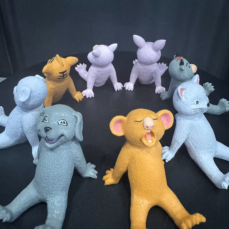 Factory Direct Sale Cartoon Creative Cute Pet Mobile Phone Stand Desktop Decoration Office Decoration