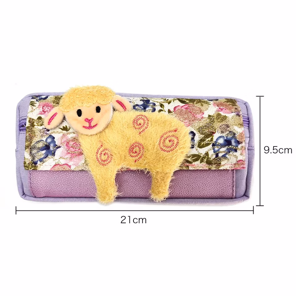 OEM Cute Canvas Pencil Bag with Lamb Doll Students′ Kawaii Pencil Case Bag in School Custom Logo Pencil Case for Kids
