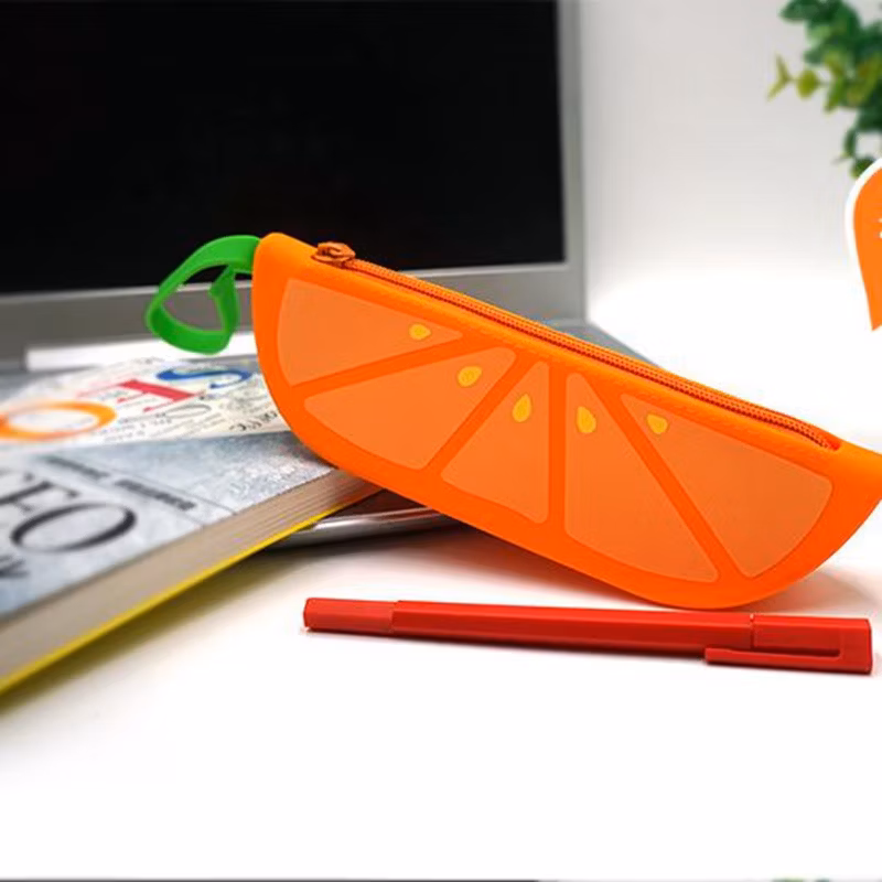 Creative Watermelon Fruit Silicone Large Capacity Zipper Storage Pencil Case Pencil Case