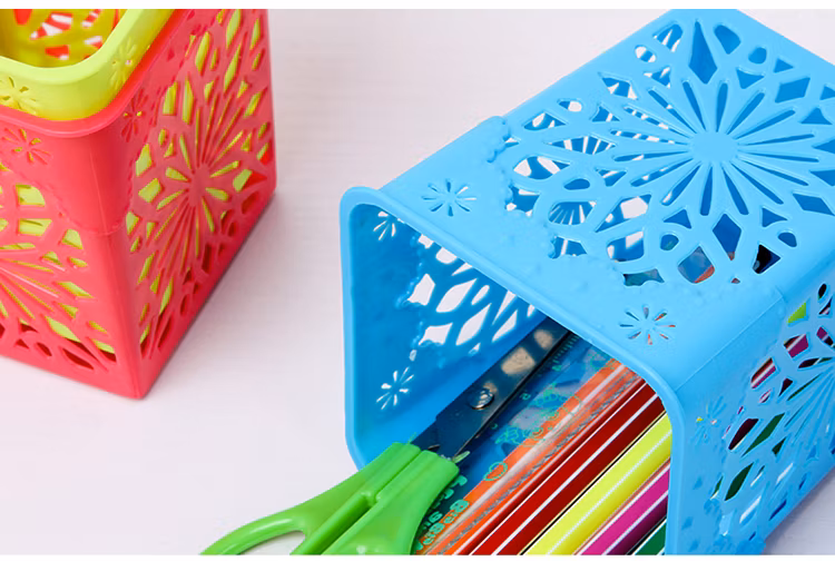 Cute Plastic Hollow Floral Design Colorful Pencil Holder, Pen Holder, Pencil Cup