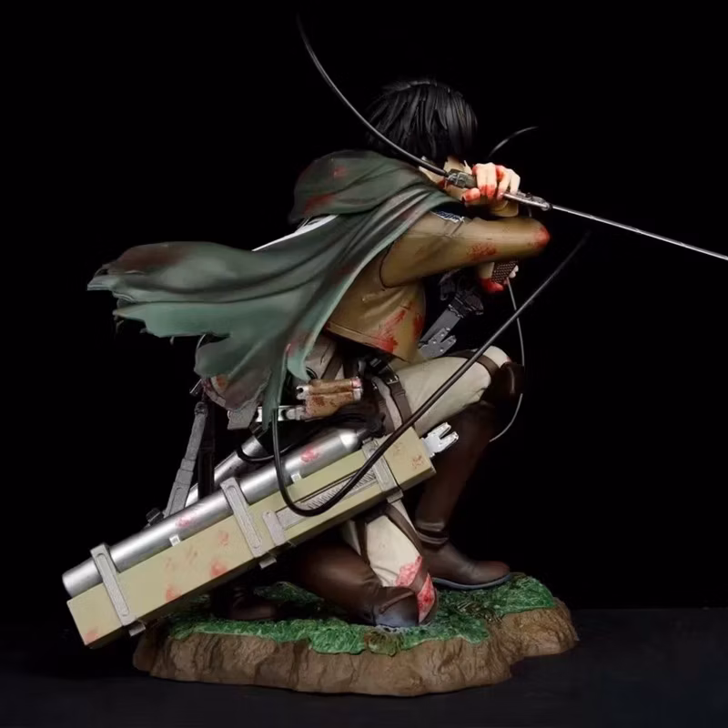 18cm Attack on Titan Battle Damage Levi Ackerman Battle Scene Classic Edition Anime Figure Cartoon-Character