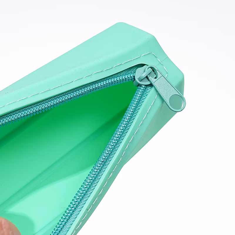 New Silicone Pencil Case for Elementary and Middle School Students Convenient Stationery Box