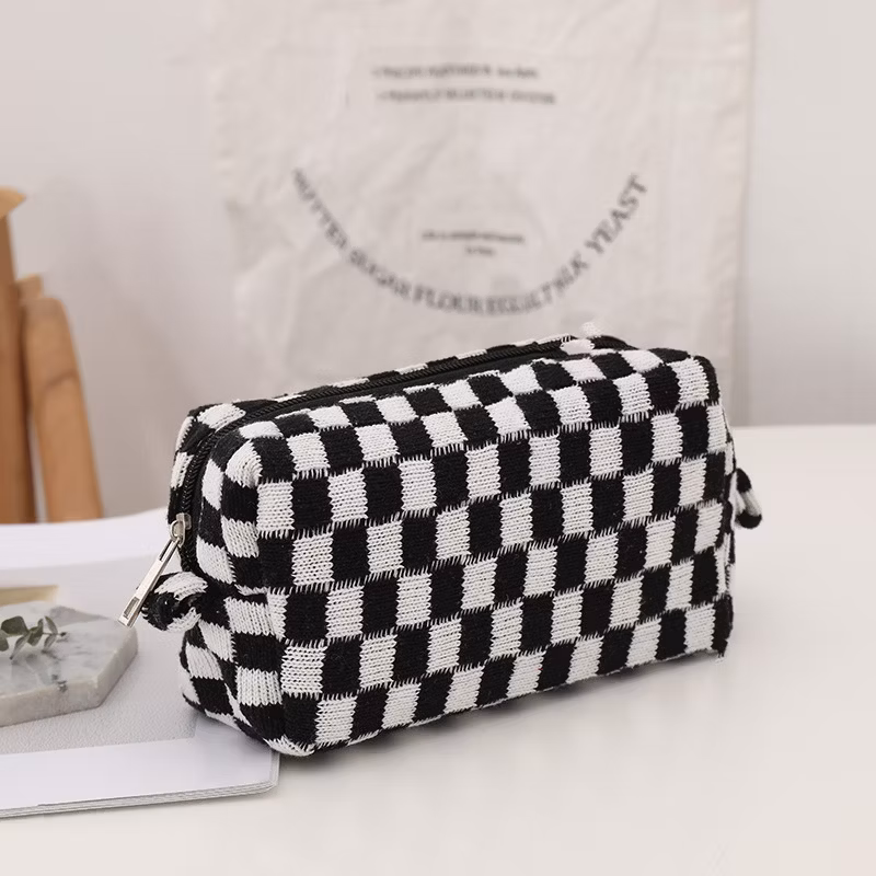 Promotional Zipper European Style Triangle Pencil Bag Pencil Case for School & Office
