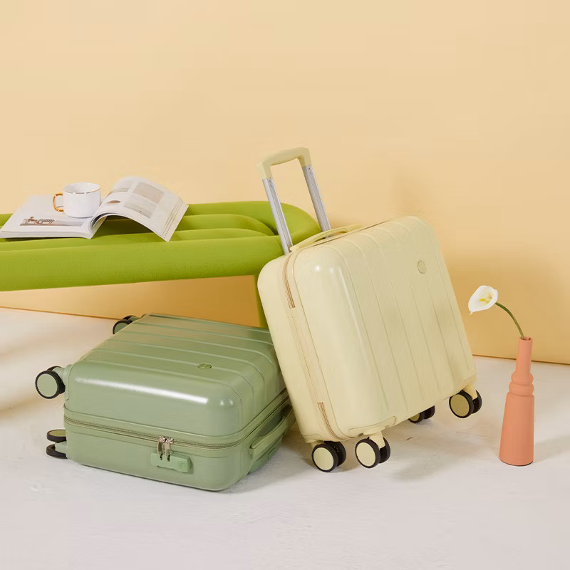 18 Inch Children′s Luggage, Small, Lightweight, High Aesthetic Mini Boarding Case, Short Distance Travel Trolley Case