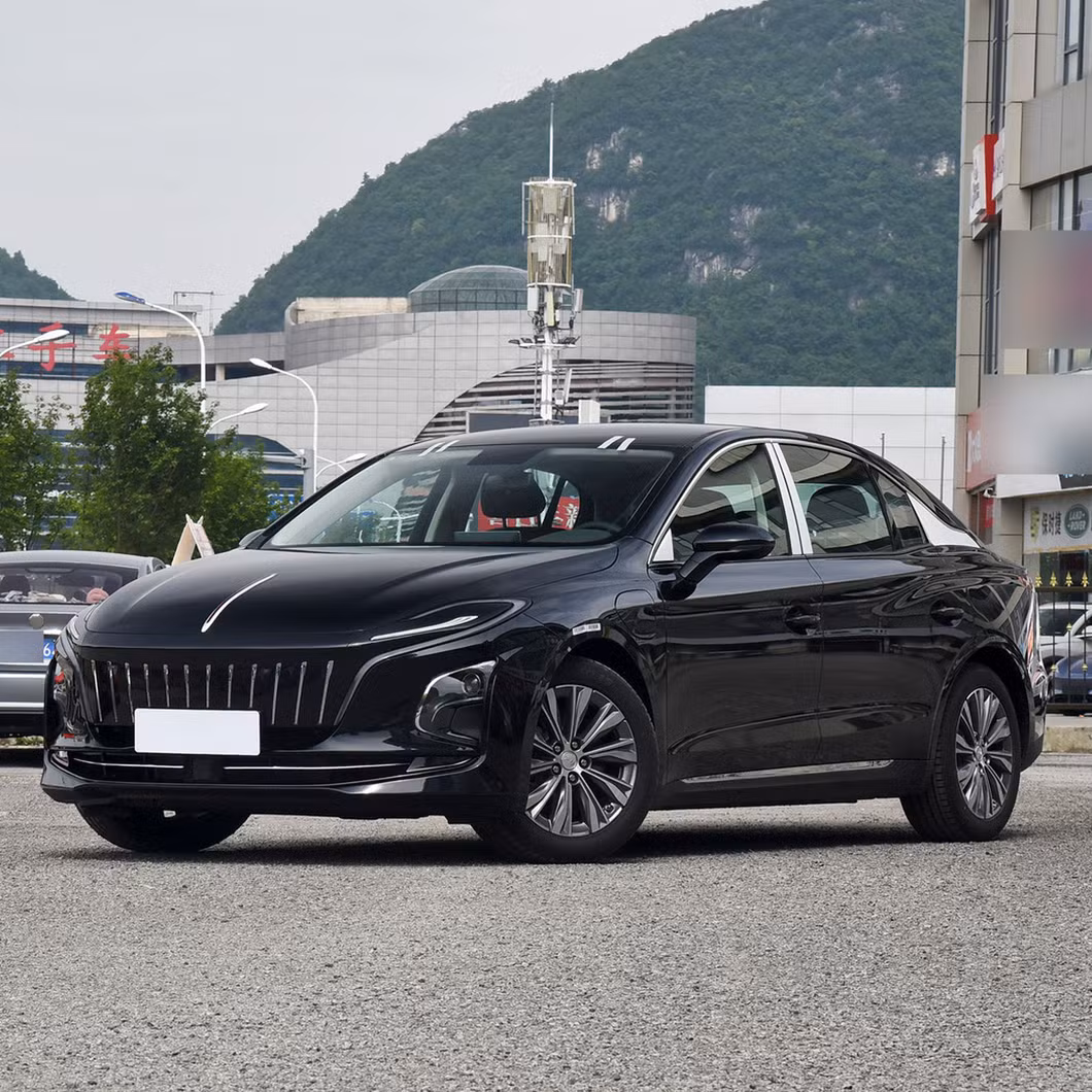 High Quality Used Hong Qi E-Qm5, Left-Hand Drive, 5 Seats Intelligent Bev, Front Drive, Medium Sedan Vehicle, Electric Car, Electric Vehicle, Hot Selling