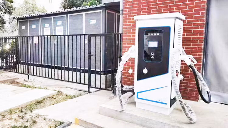 China Made 120kw High Ground Installation EV DC CCS2 Charger