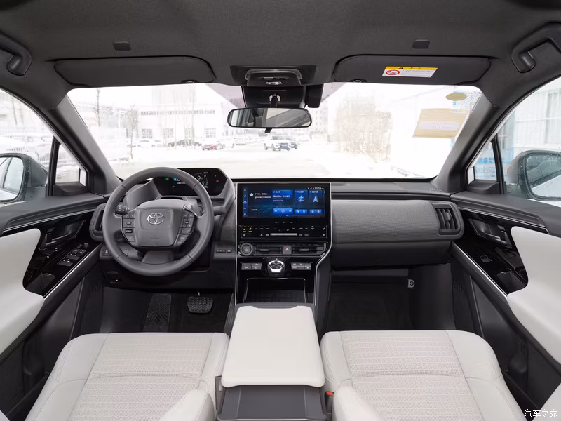 2024 FAW Toyota Bz4X 615km Long Range PRO Bz4 New Used Energy Car Hot Sale Electric Car