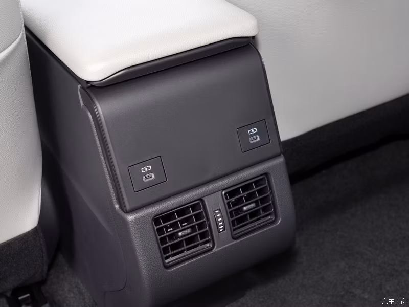 2024 FAW Toyota Bz4X 615km Long Range PRO Bz4 New Used Energy Car Hot Sale Electric Car