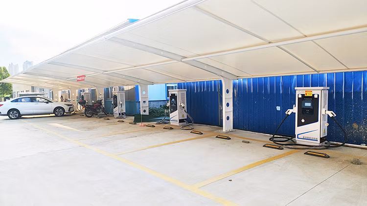 China Made 120kw High Ground Installation EV DC CCS2 Charger