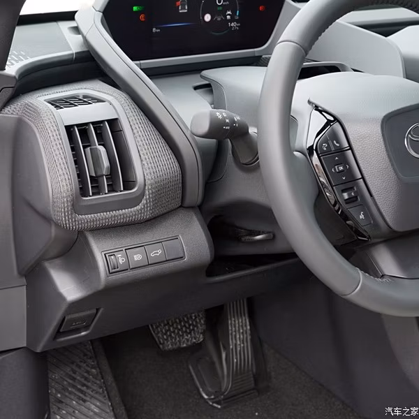 2024 FAW Toyota Bz4X 615km Long Range PRO Bz4 New Used Energy Car Hot Sale Electric Car