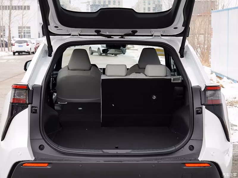 2024 FAW Toyota Bz4X 615km Long Range PRO Bz4 New Used Energy Car Hot Sale Electric Car