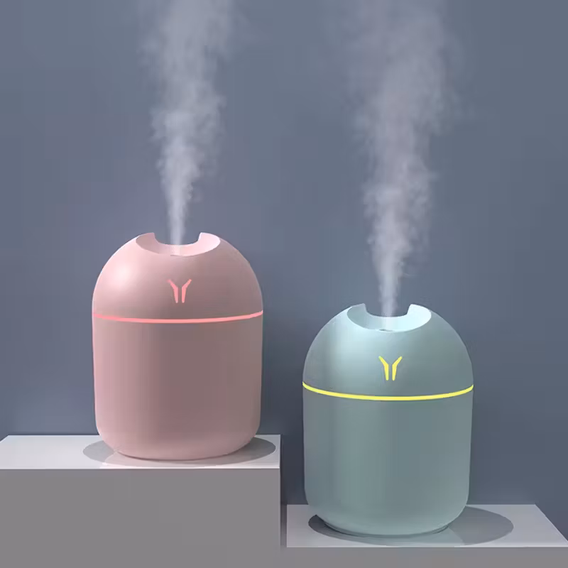 Portable Colorful LED Light Mini 250ml H2O Spray Mist Leaf Humidifier Car USB Cool Mist Air Humidifier