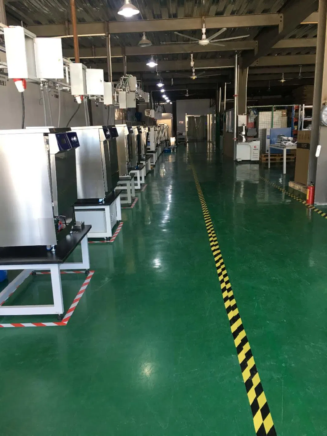 Laboratory Benchtop Glassware Washer 126L with Hot Air Drying Function Laboratory Glassware Washer Manufacturers