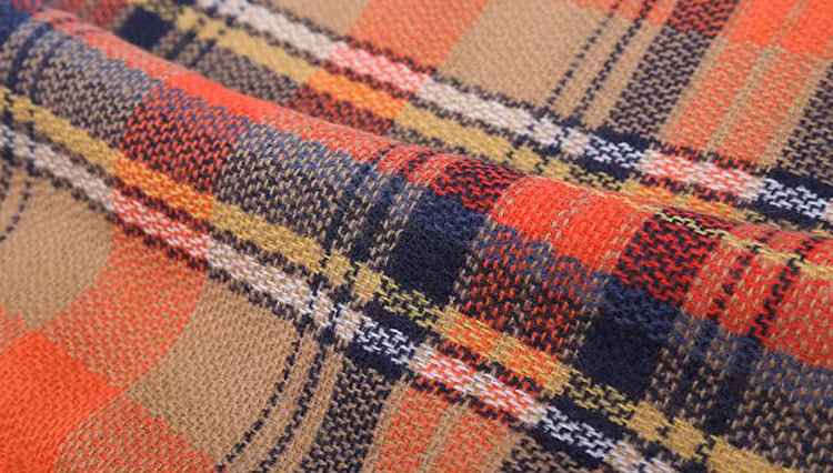 Hot Item Winter Lady New Arrive Designer Brand Luxury Orange Fashion Check Scarves Ladies Square Shawl Poncho Kimono Women′s Scarf for Girls