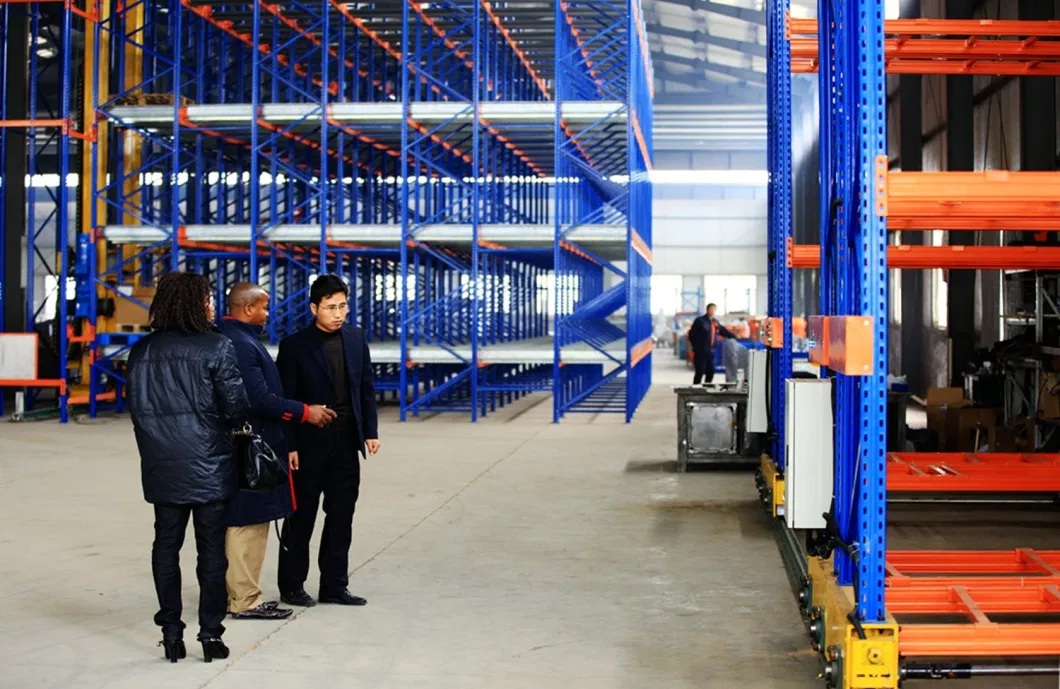 Warehouse Picking Robot for Warehouse Storage Solution