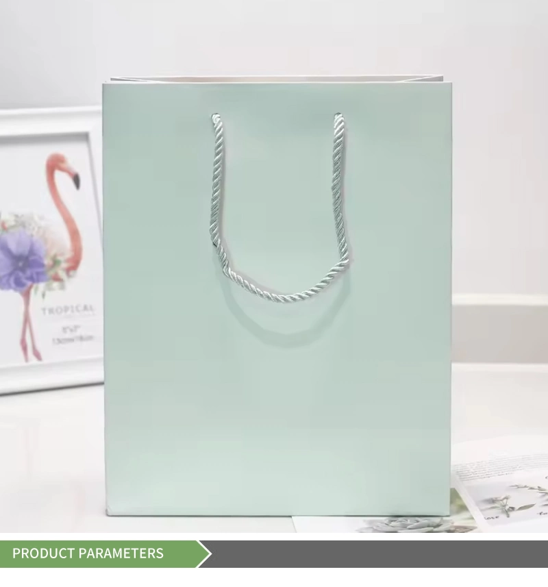 Manufacturer Wholesale Printable Logo Fashion Gift Bag Shopping Bag Green Paper Bag