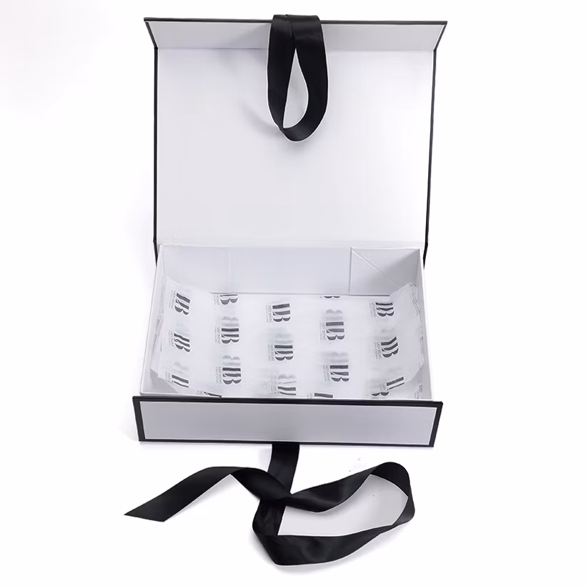 Luxury Design Custom Printing Paper Cardboard Baby Blanket Clothes Gift Packaging Decorative Mini Suitcase Box