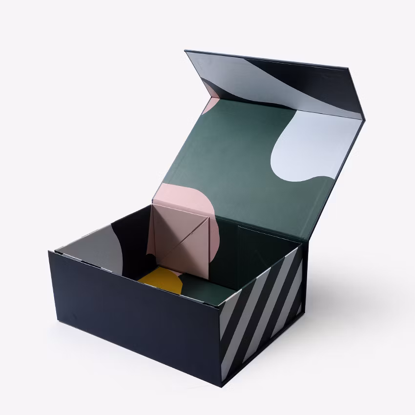 Luxury Design Custom Printing Paper Cardboard Baby Blanket Clothes Gift Packaging Decorative Mini Suitcase Box