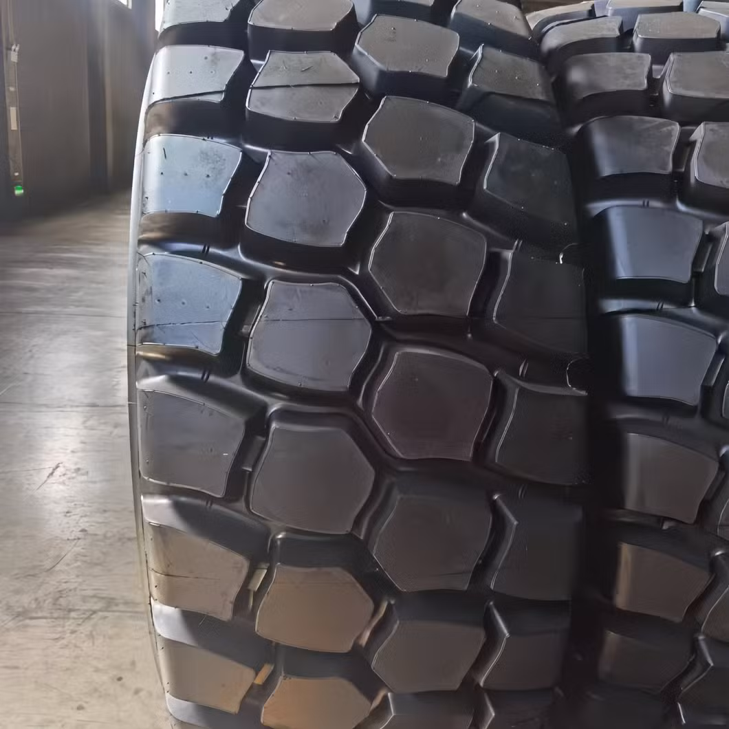 Radial off-The-Road OTR Tyres E3 L3 E3/L3 E4 E4/L4 17.5r25 20.5r25, 23.5r25, 26.5r25 29.5r25 on Dumper Loader Grader Dozer Mining Compactor