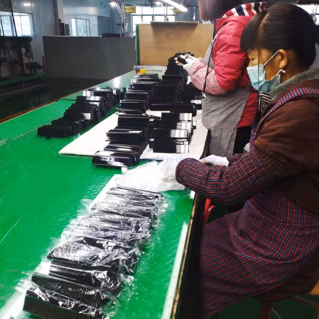 ABS / PVC/UPVC /PS /PE/PP/PC Plastic Rigid Extrusion Profile for Refrigerator Parts