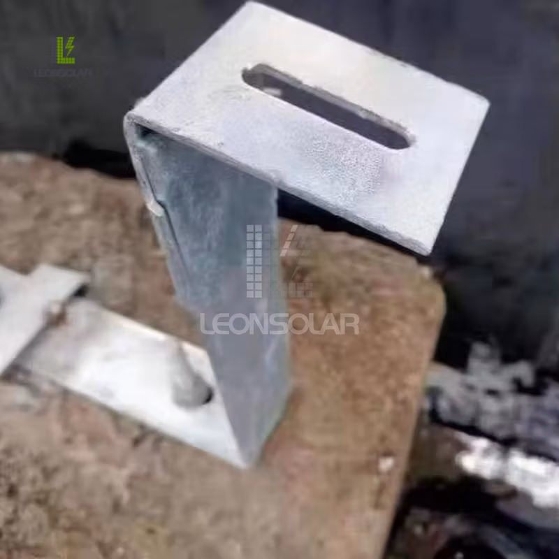 Kit di montaggio per energia solare installazione modulo sistema di montaggio in acciaio al carbonio con angolo di inclinazione su cemento