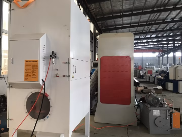 CNC Flame/Plasma Pipe Profile Cutting Machine