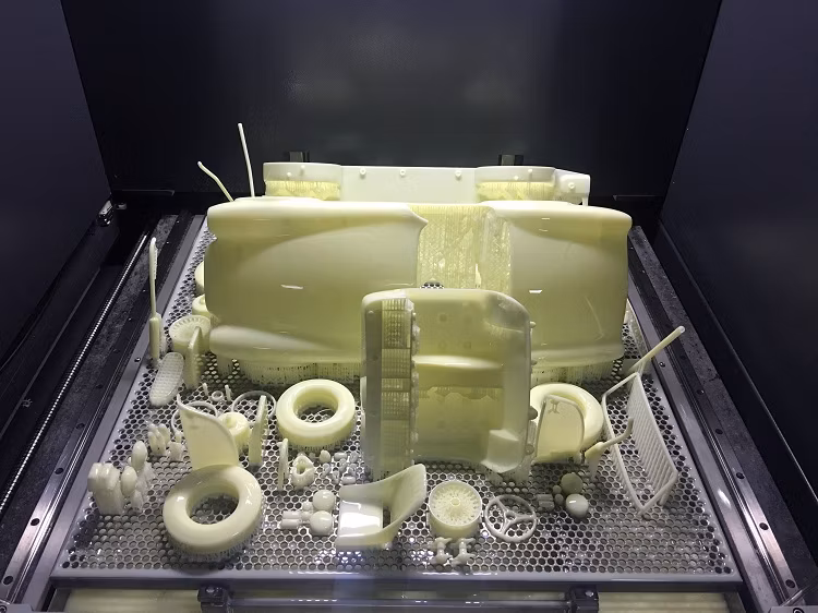 Chinese Supplier 355nm SLA Printer 3D Printing Engineering Resin for Transparent UV Sensitive Polycarbonate Resin