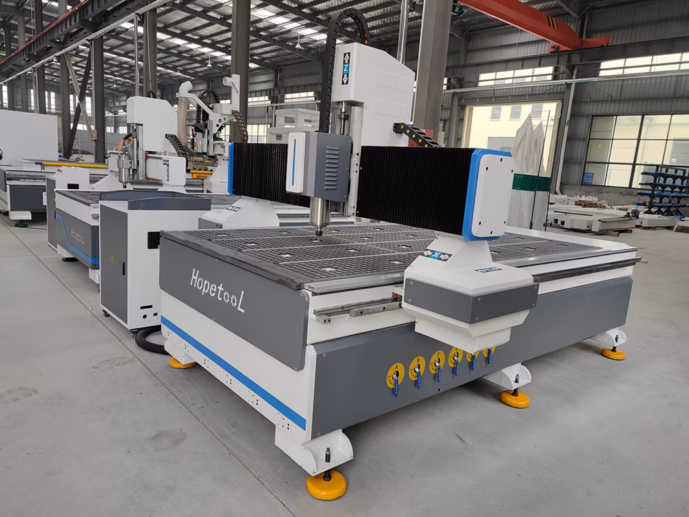 Factory Direct Sales, Hot Selling 1325 CNC Router Wood Machine for Door, Cupboard