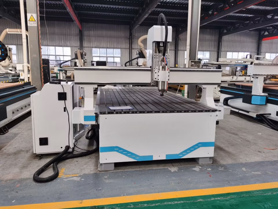 Wood MDF Furniture Industry CNC Engraving Cutting CNC Router for Sale
