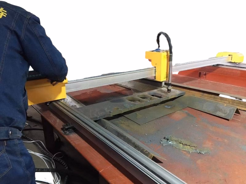 China Jiaxin 1530 CNC Plasma Cutter