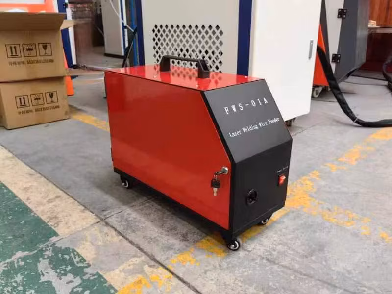 1000W Hand-Held CNC Laser Cleaning Machine Metal Welding Machine Laser Cutting Three in One